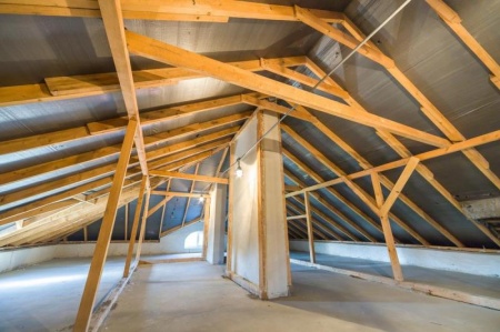 Guide complet du renforcement de charpente &agrave; Bridor&eacute;